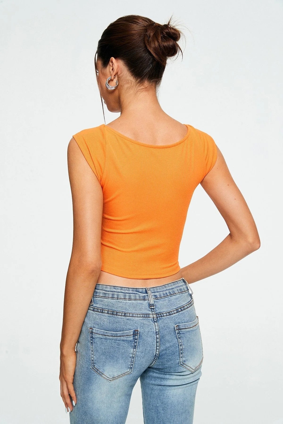 Solid Color Ribbed Sleeveless Crop Top 