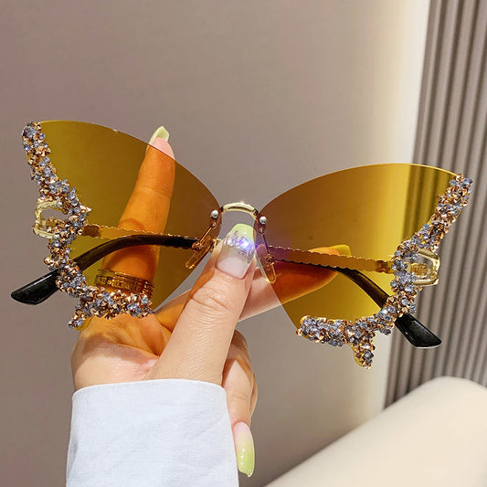 Butterfly Sunglasses with Rhinestones - Fashionable Sun Protection