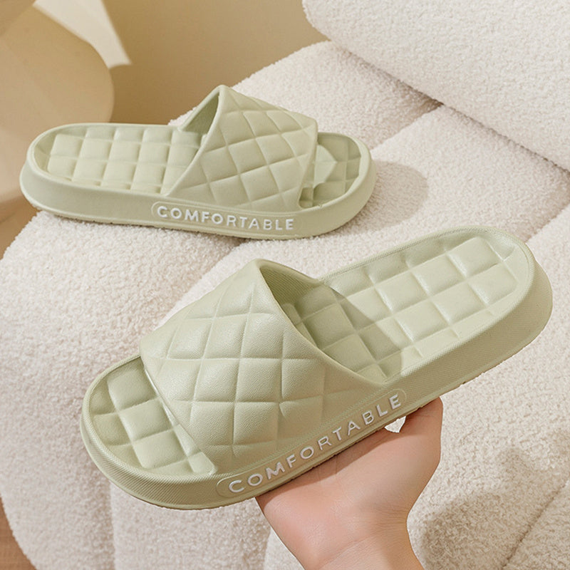 Fashion Slides With Plaid Design Soft-Soled Slippers